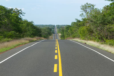 imagem de uma rodovia