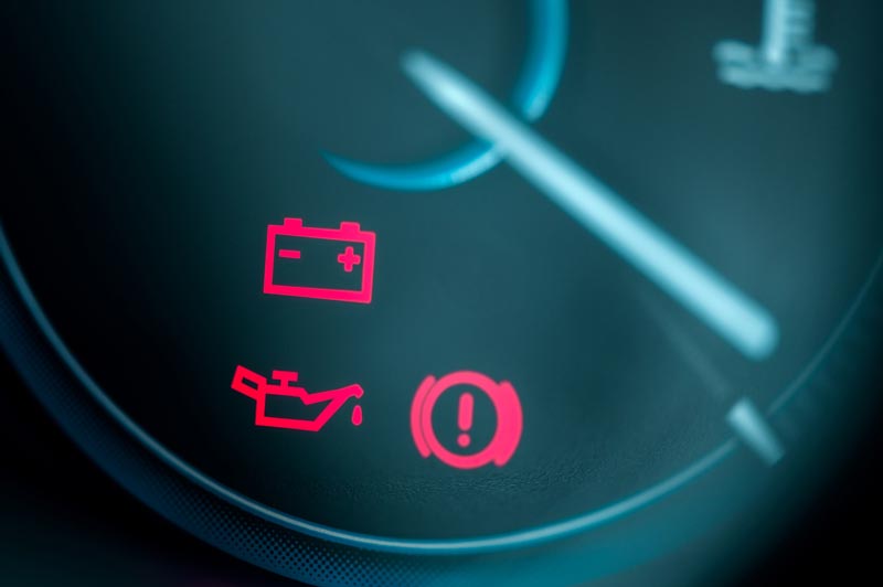 Luzes do painel: você sabe o que significam?